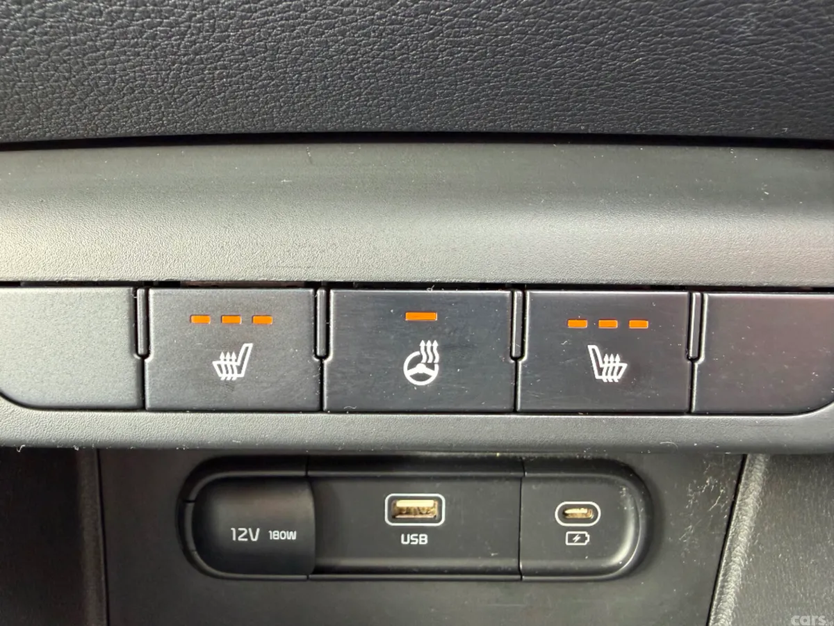 Kia Sportage MPV, Diesel, 2023, Black