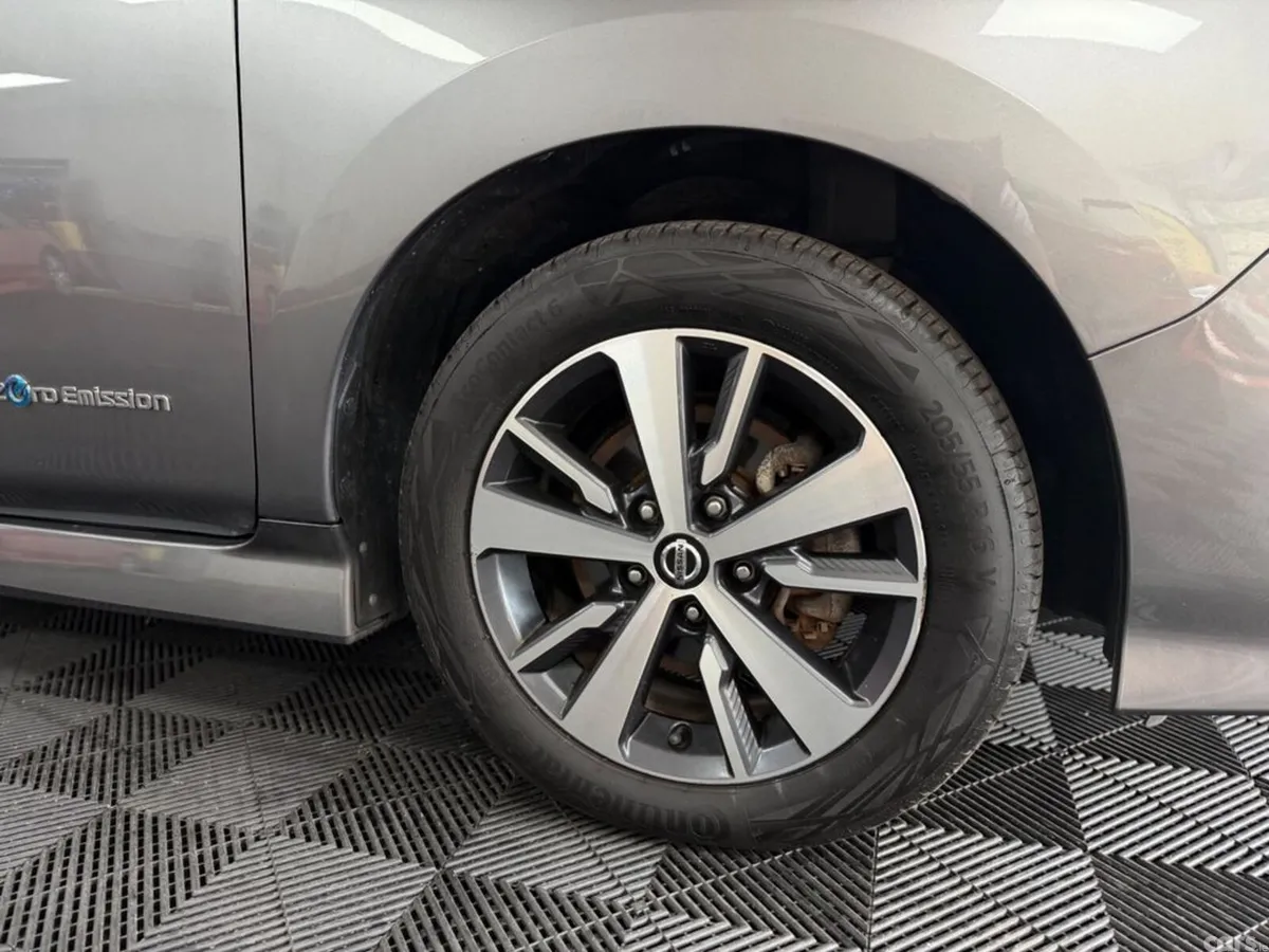 Nissan Leaf MPV, Electric, 2020, Grey