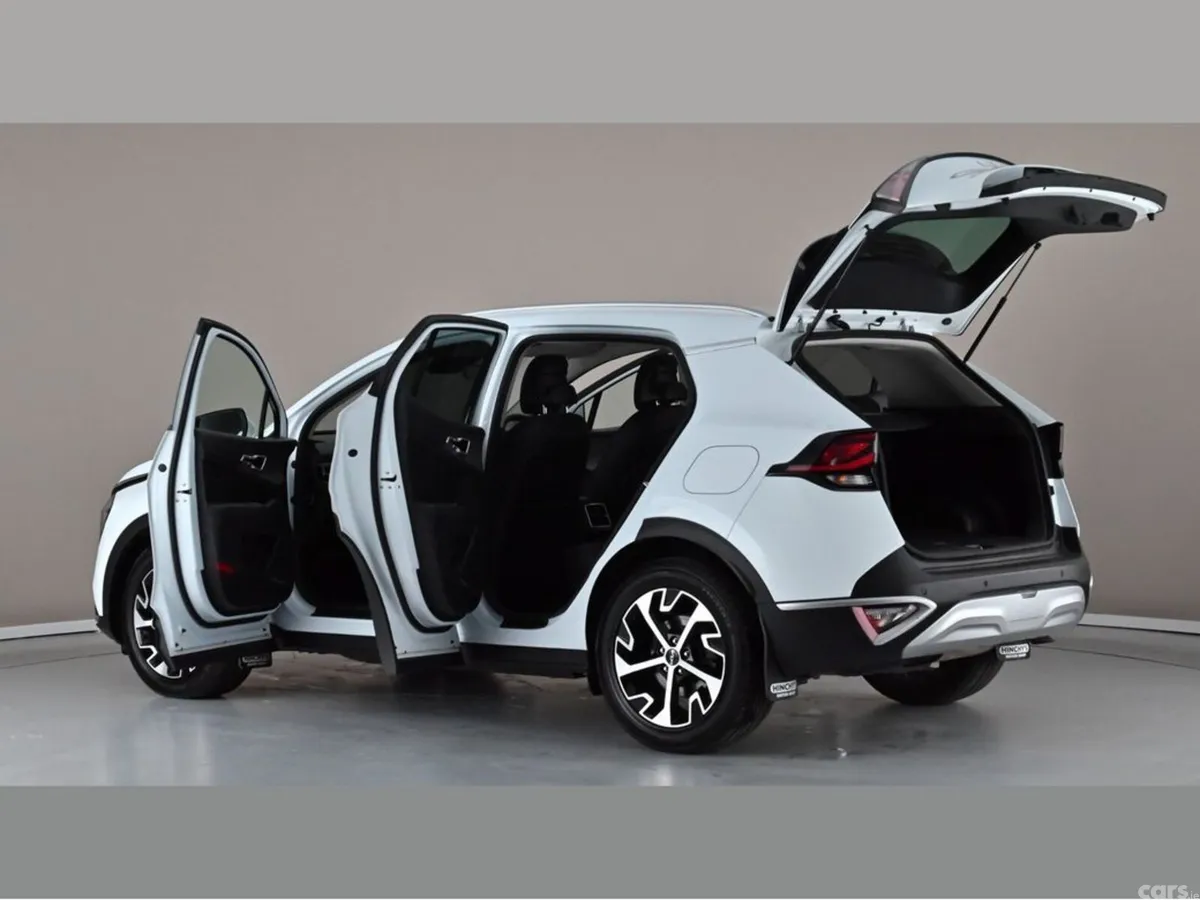 Kia Sportage SUV, Diesel, 2024, White