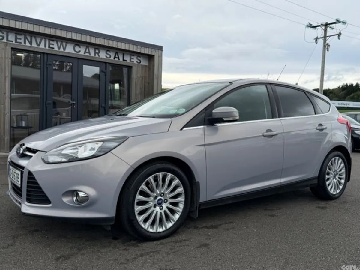 Ford Focus Hatchback, Diesel, 2013, Grey