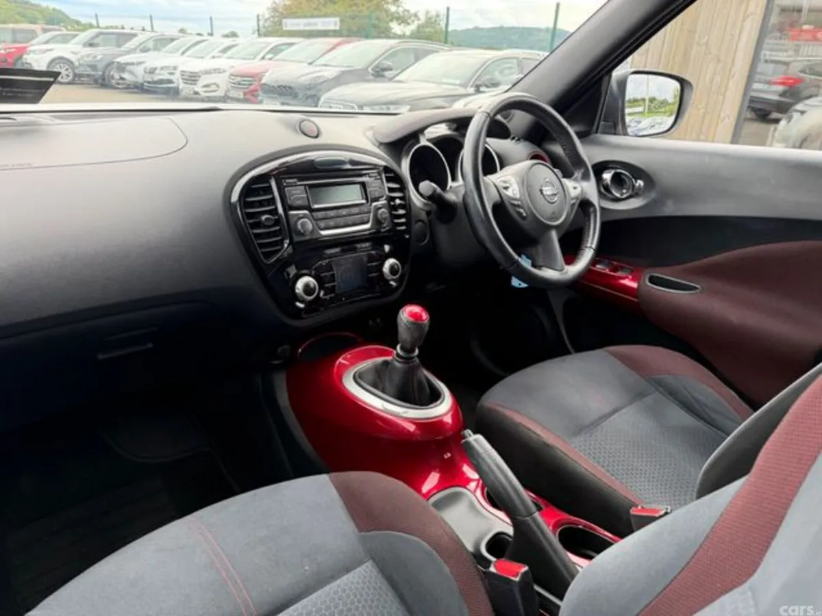 Nissan Juke MPV, Petrol, 2015, Silver