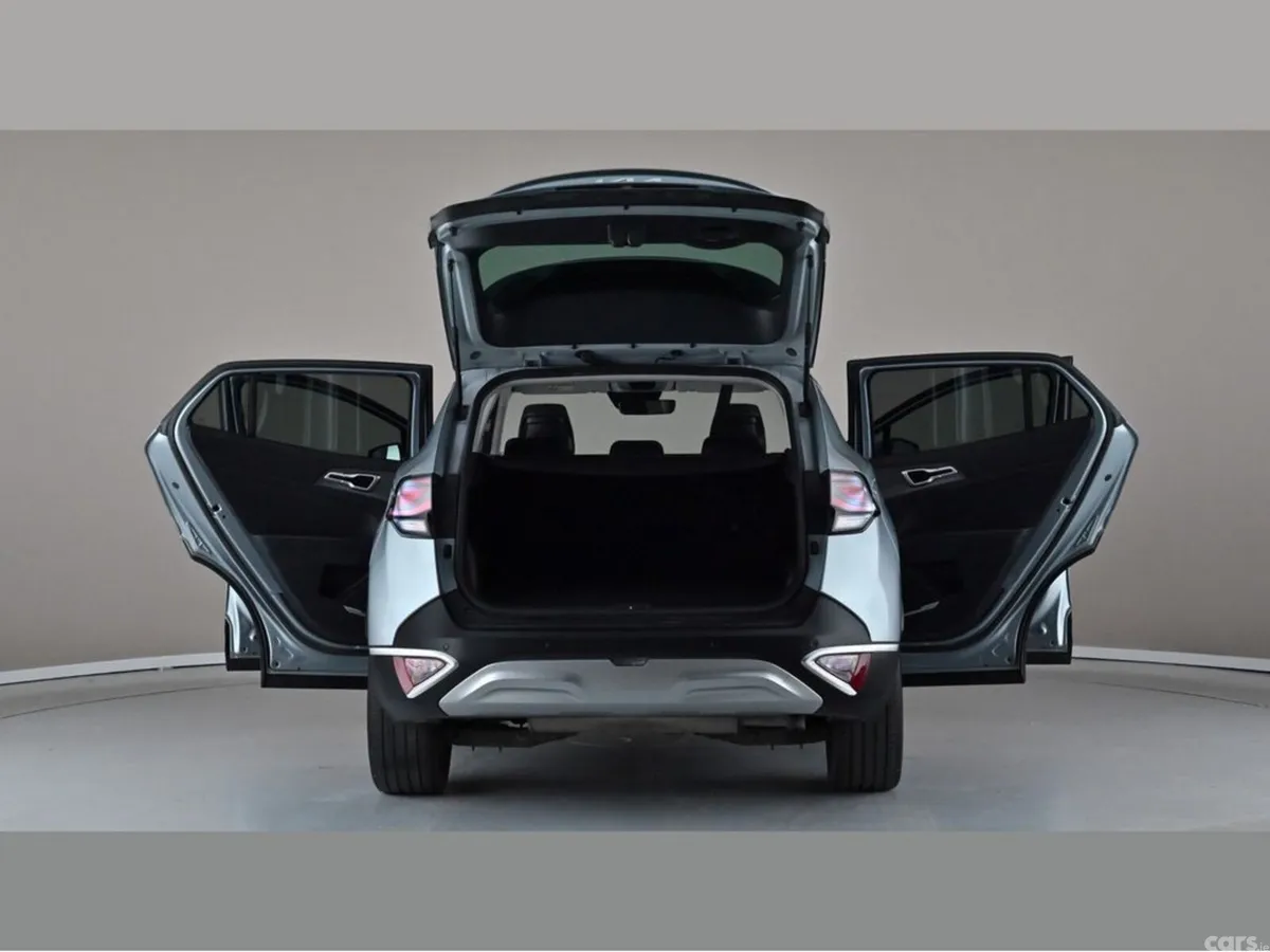 Kia Sportage SUV, Petrol Plug-in Hybrid, 2022, Grey