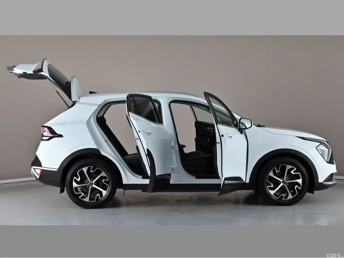 Kia Sportage SUV, Diesel, 2024, White