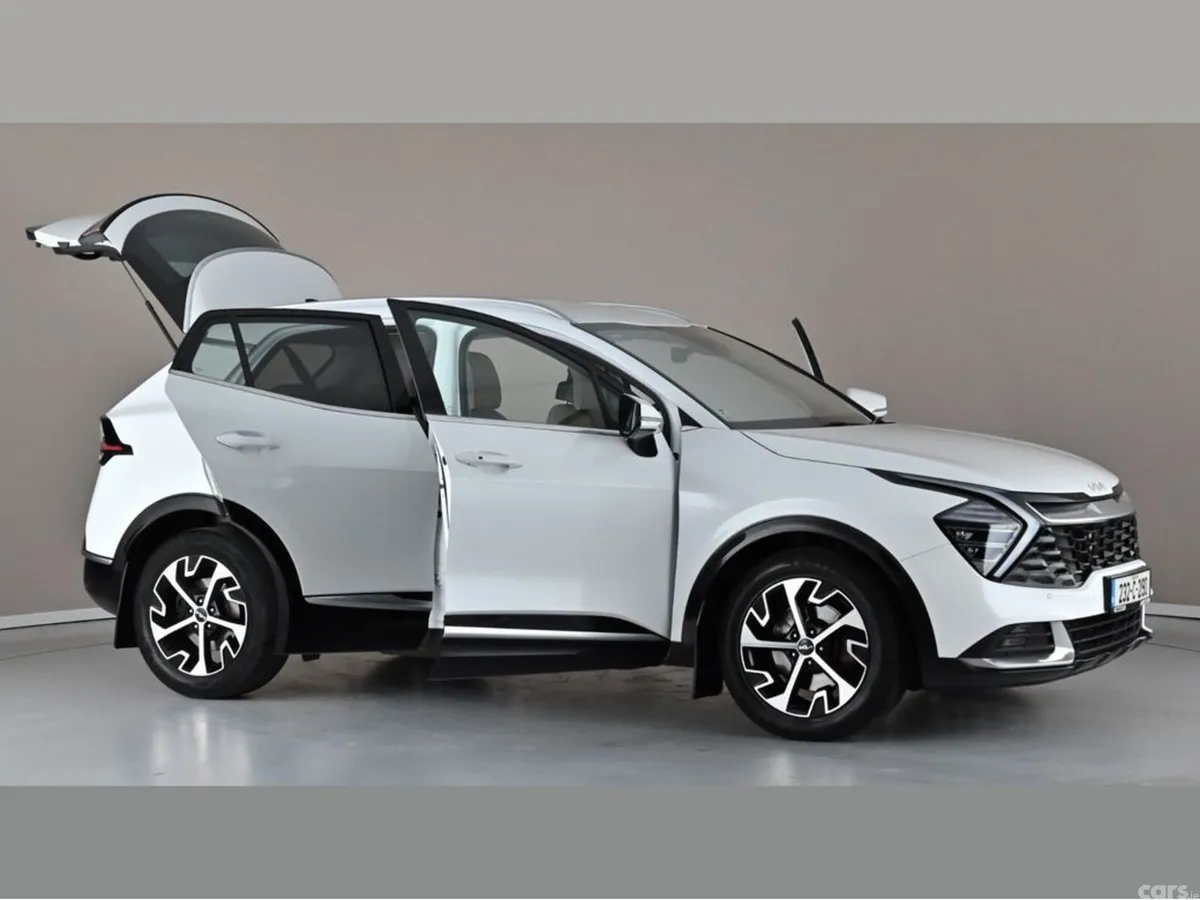 Kia Sportage SUV, Diesel, 2023, White