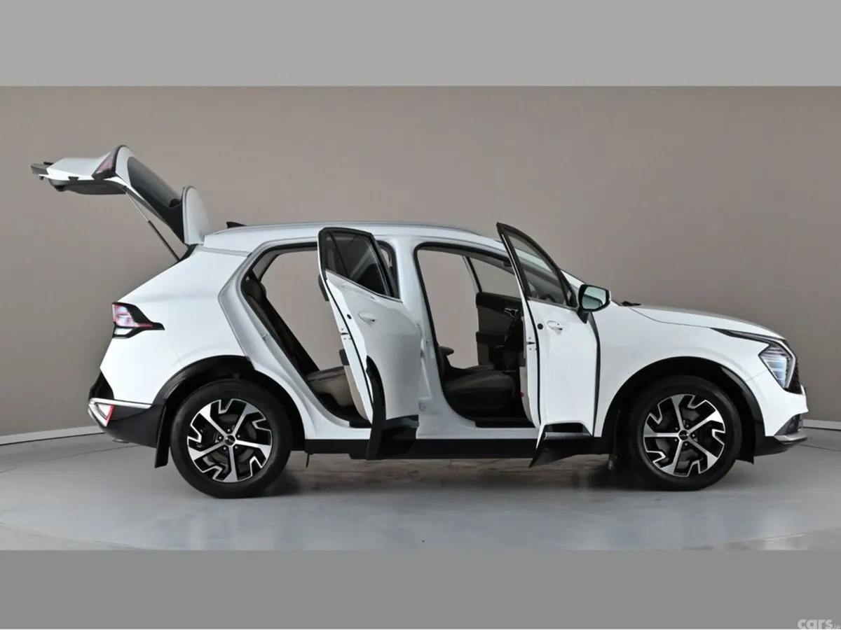 Kia Sportage SUV, Diesel, 2023, White