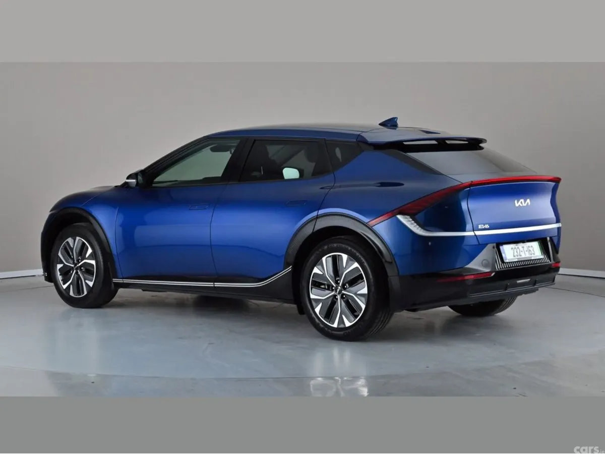 Kia EV6 MPV, Electric, 2023, Blue