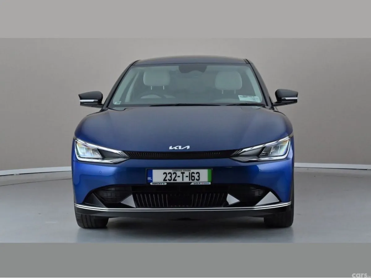 Kia EV6 MPV, Electric, 2023, Blue