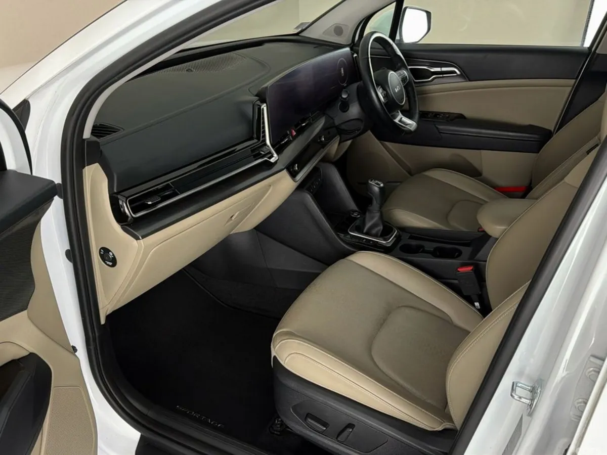 Kia Sportage SUV, Diesel, 2023, White