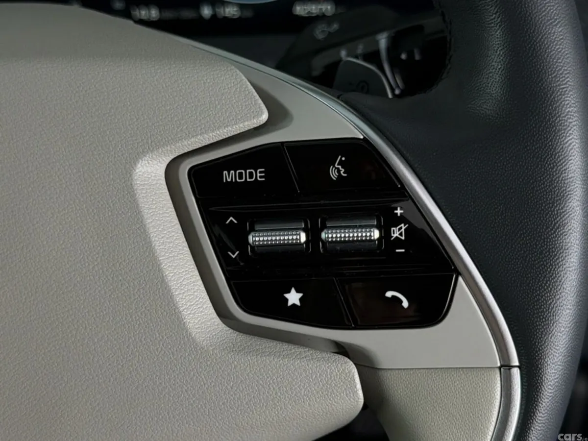 Kia EV6 MPV, Electric, 2023, Blue