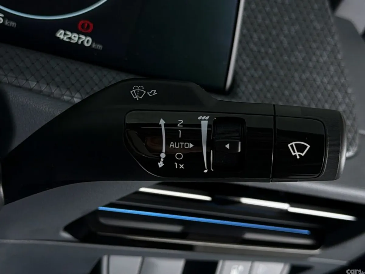 Kia EV6 MPV, Electric, 2023, Blue