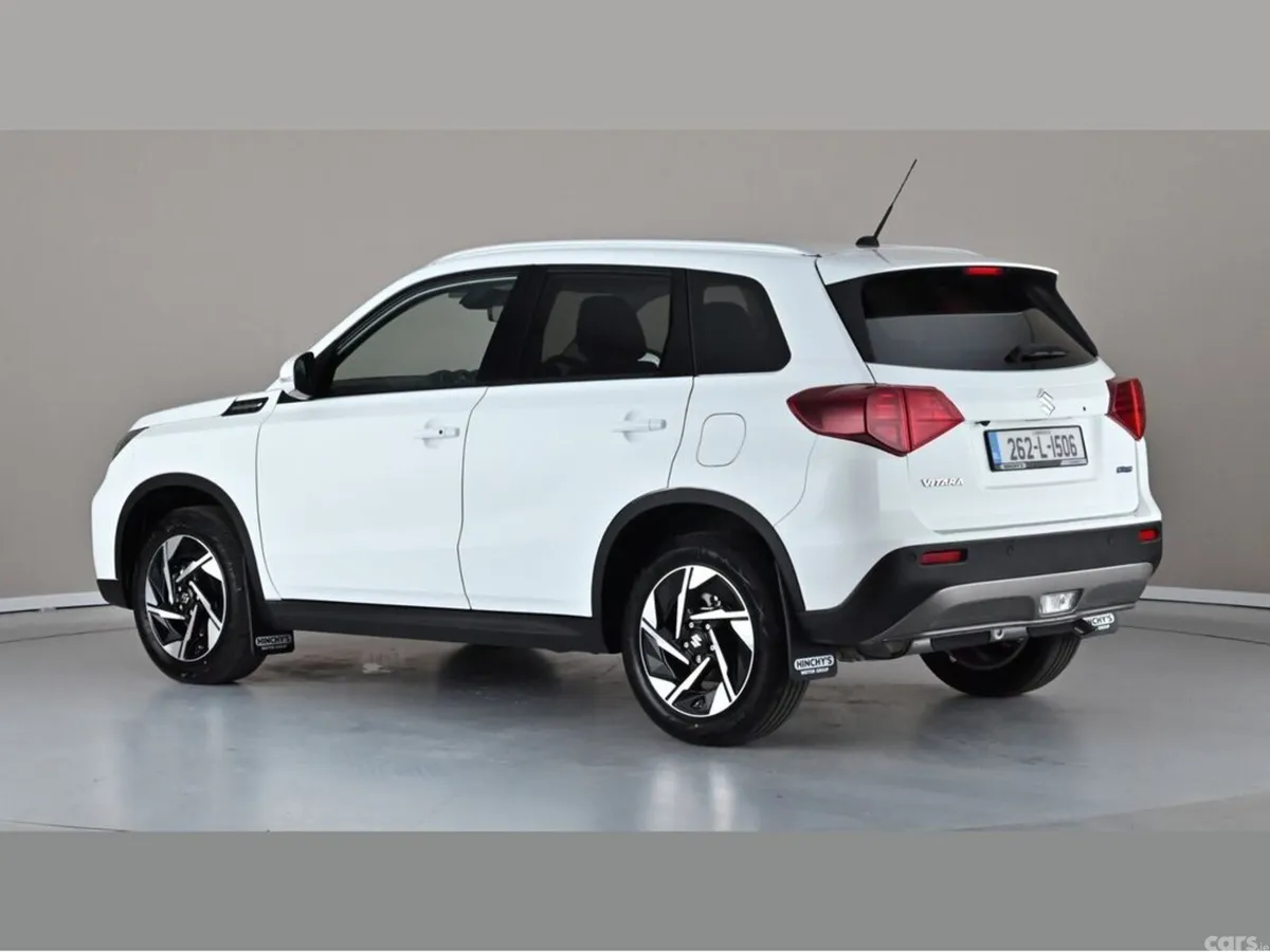 Suzuki Vitara SUV, Petrol Hybrid, 2026, White