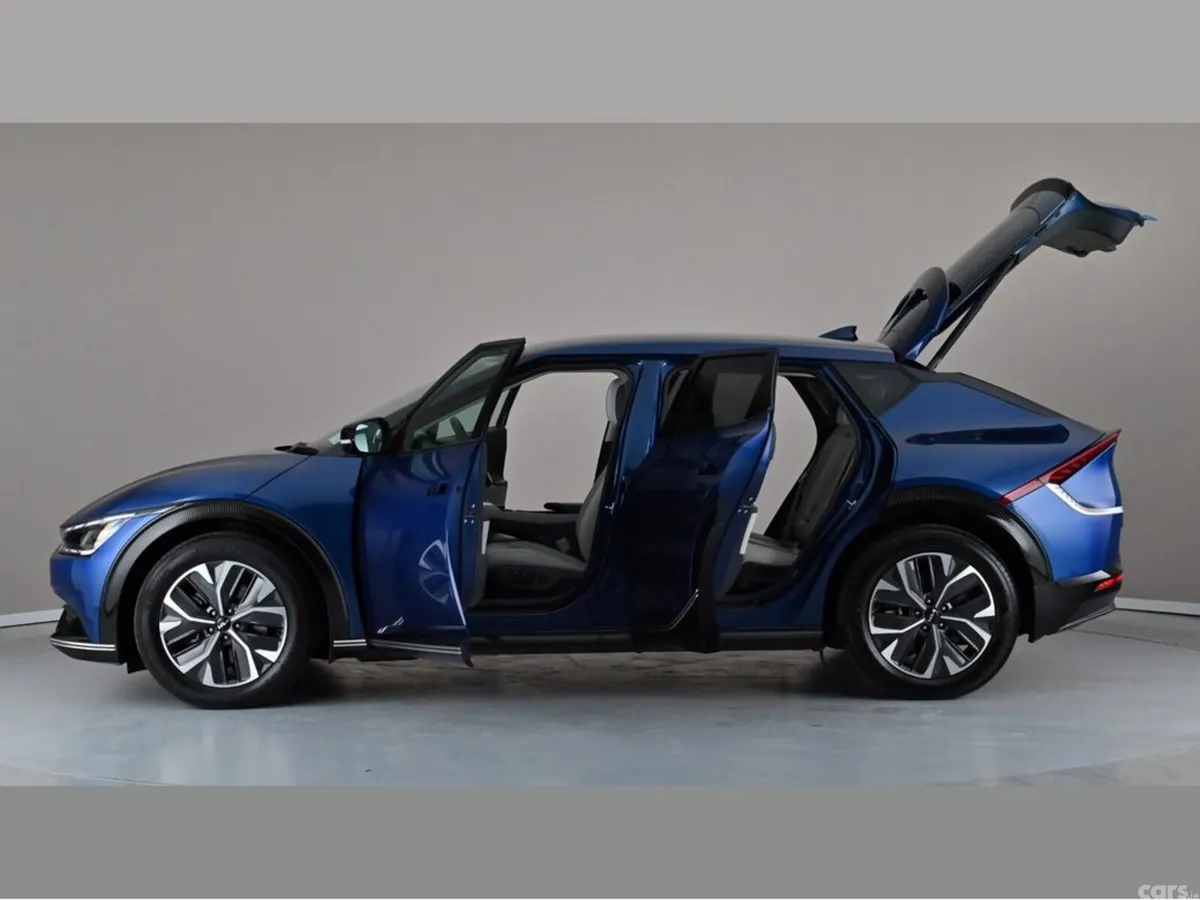 Kia EV6 MPV, Electric, 2023, Blue