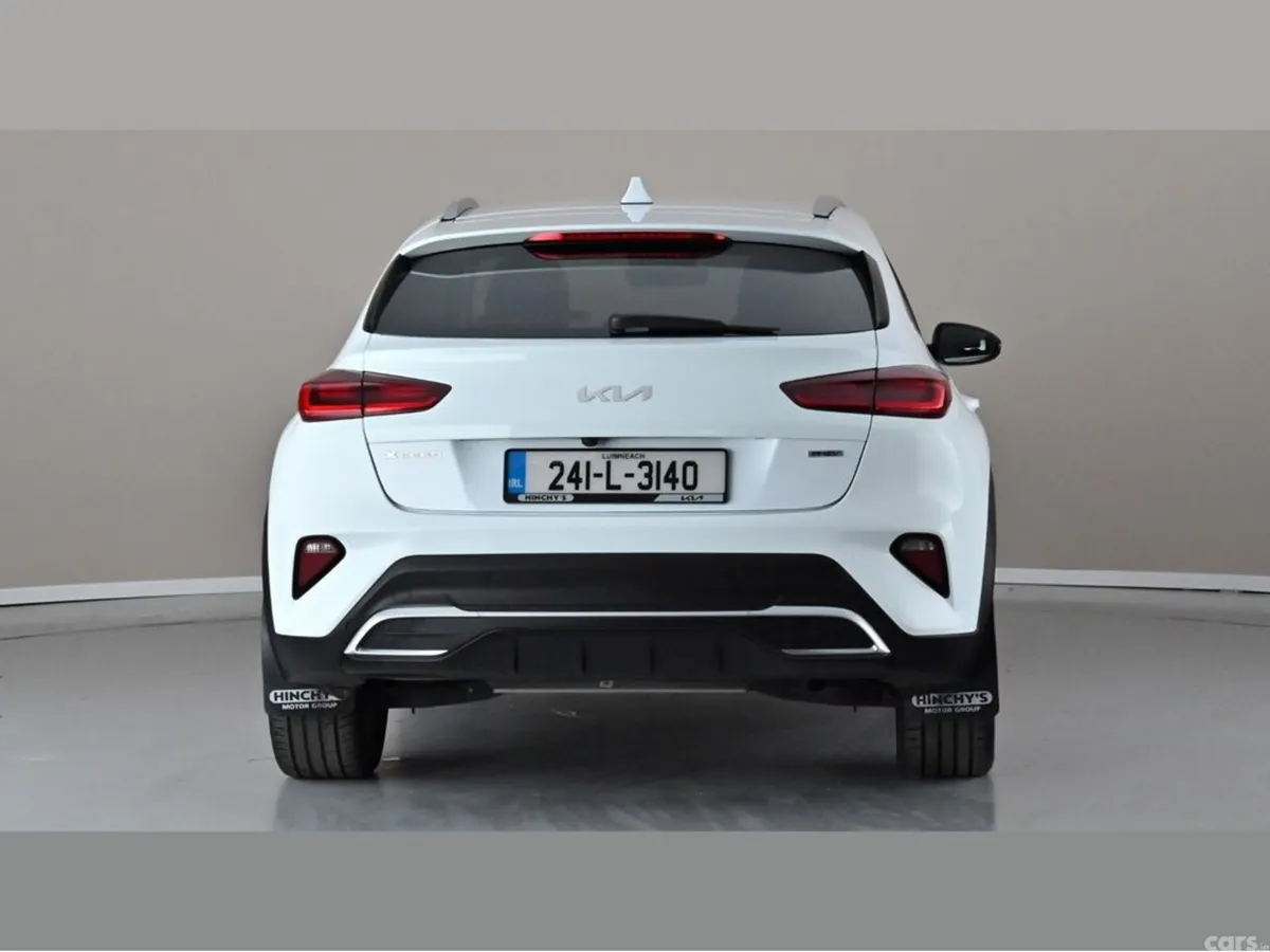 Kia XCeed Hatchback, Petrol Plug-in Hybrid, 2024, White