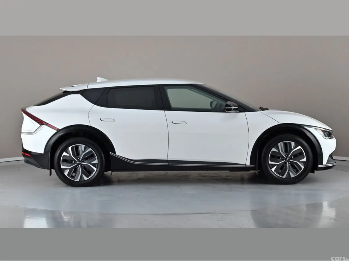 Kia EV6 MPV, Electric, 2022, White