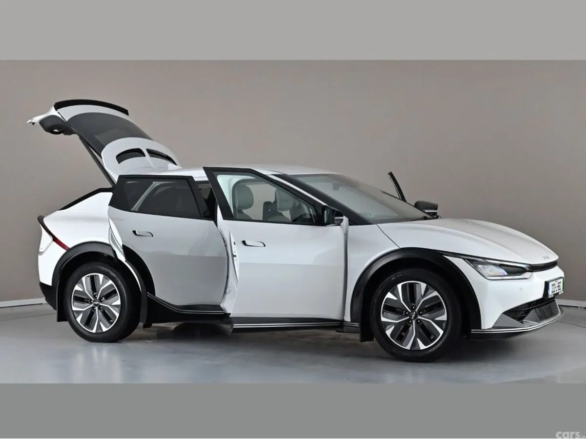 Kia EV6 MPV, Electric, 2022, White