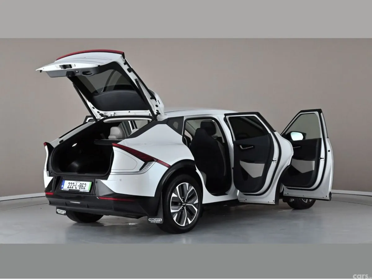 Kia EV6 MPV, Electric, 2022, White