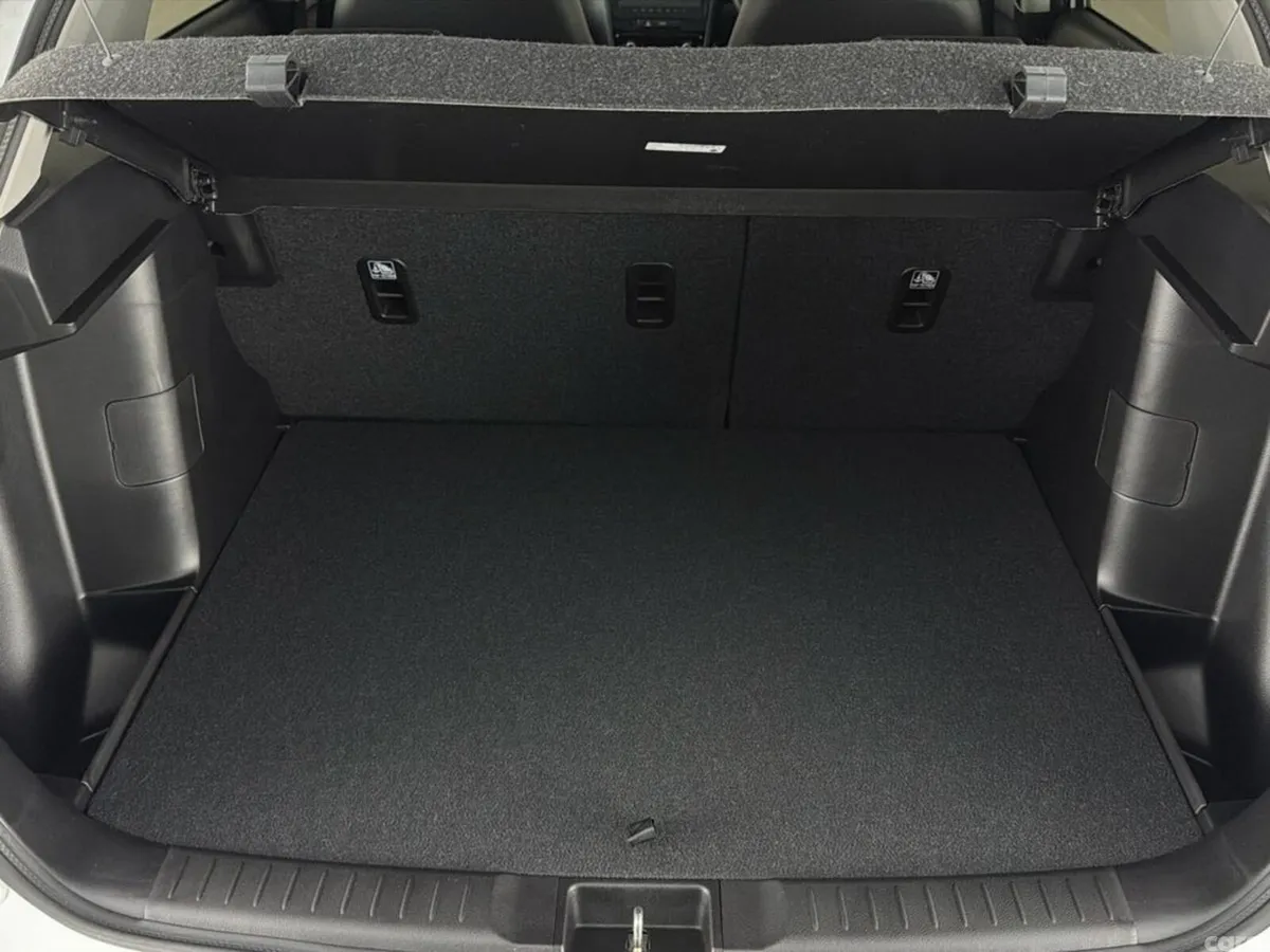 Suzuki Vitara SUV, Petrol Hybrid, 2026, White