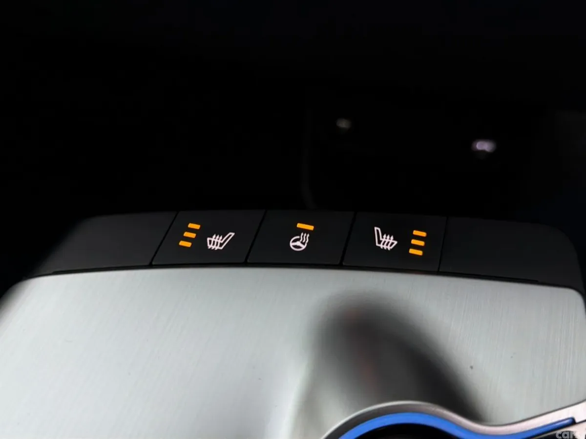 Kia EV6 MPV, Electric, 2022, White
