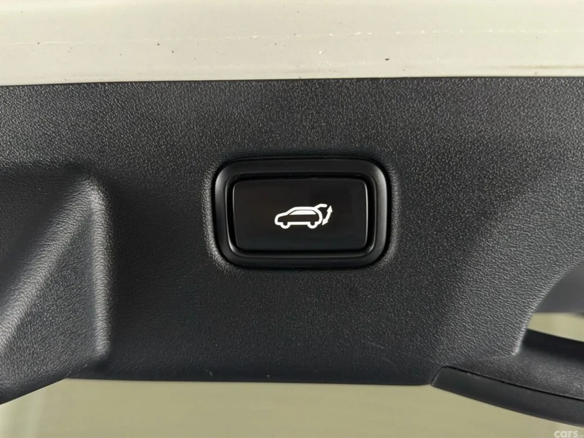 Kia EV6 MPV, Electric, 2022, White