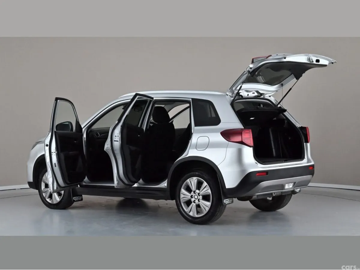 Suzuki Vitara SUV, Petrol, 2024, Grey