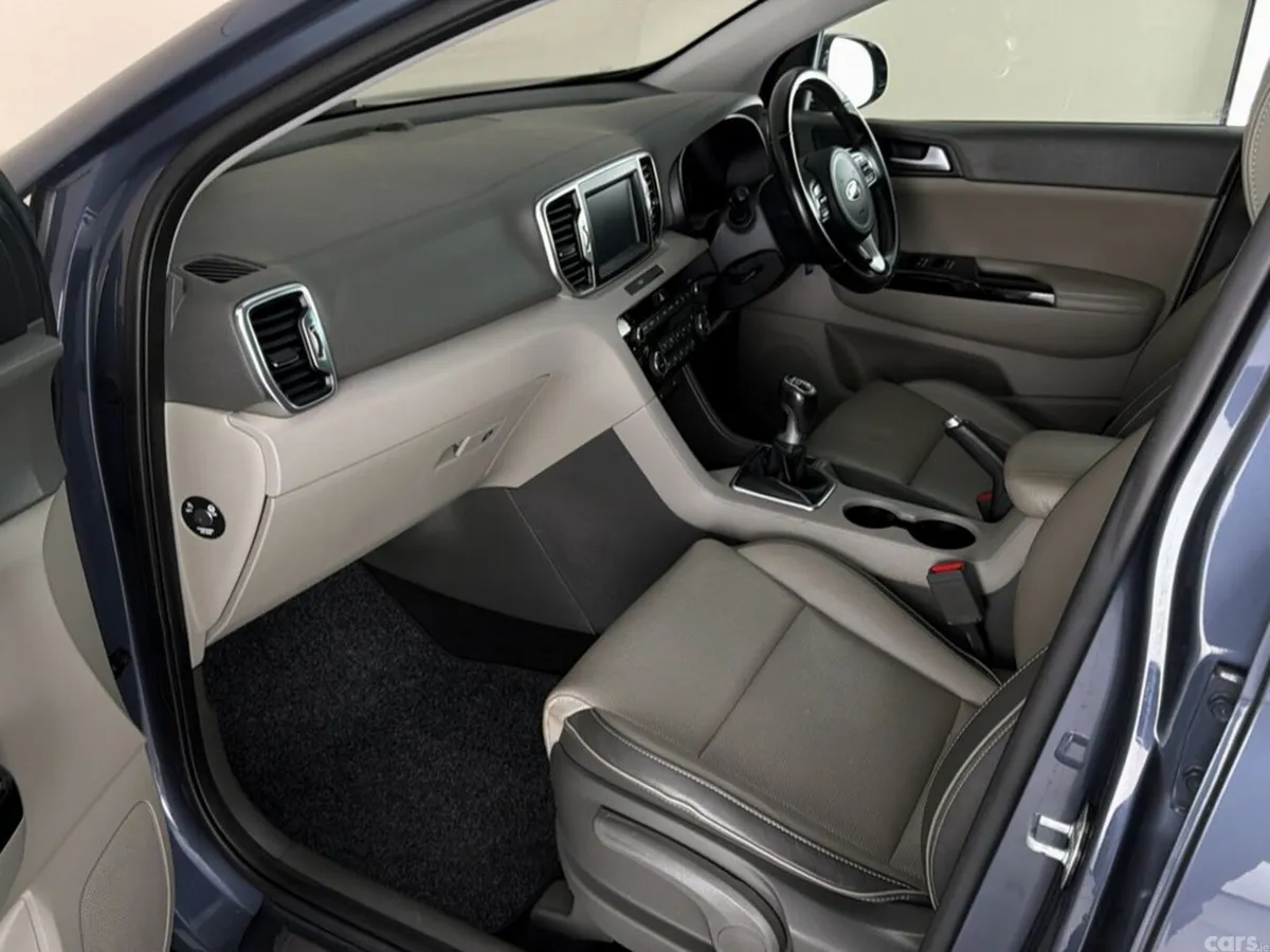 Kia Sportage SUV, Diesel, 2018, Blue