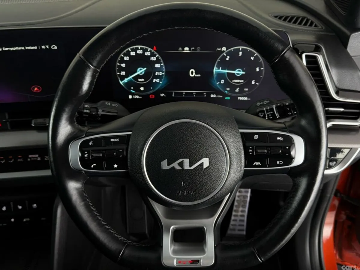 Kia Sportage SUV, Diesel Hybrid, 2024, Orange