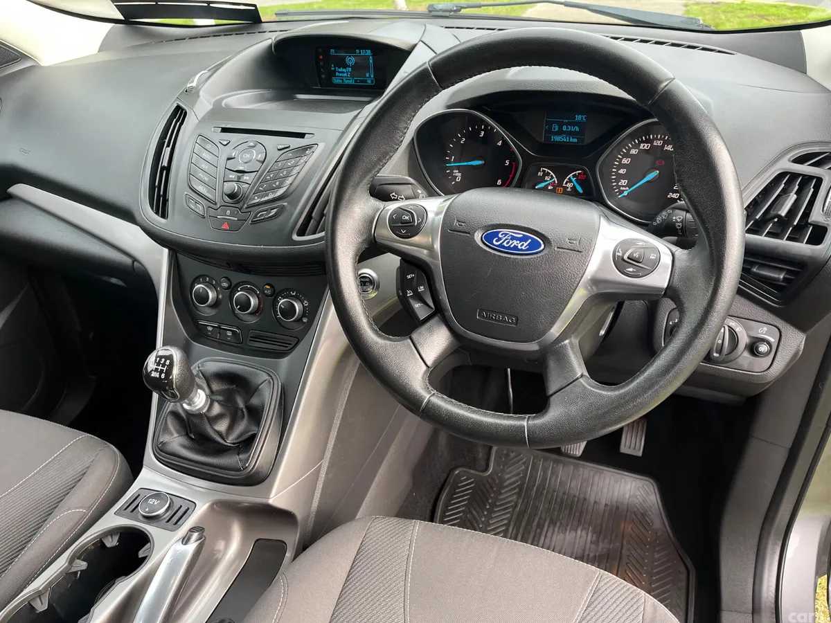Ford Kuga 2014 2.0 TDCi Zetec*Ford service History, Dublin
