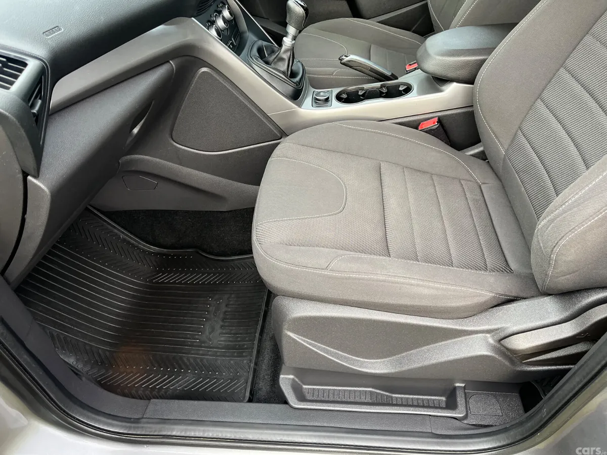 Ford Kuga 2014 2.0 TDCi Zetec*Ford service History, Dublin