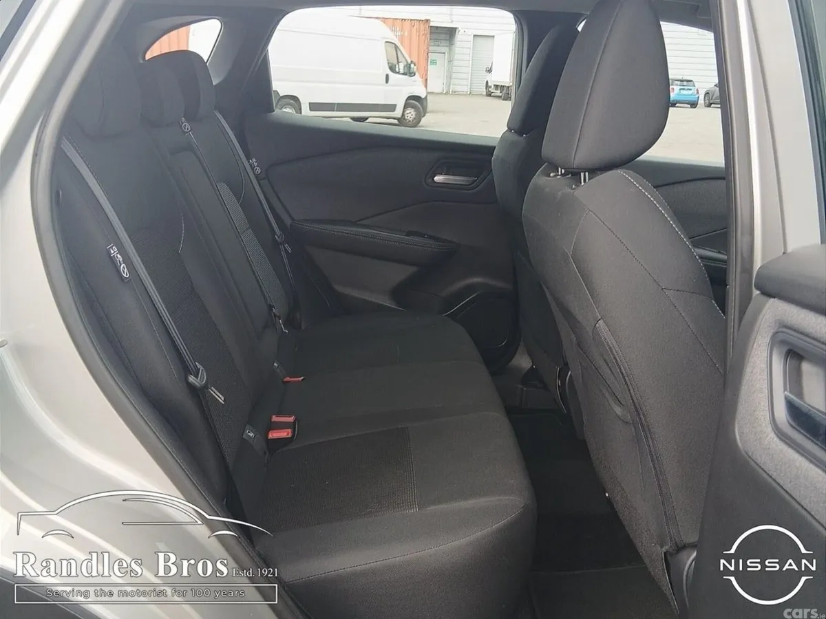 Nissan Qashqai MPV, Petrol, 2026, Grey