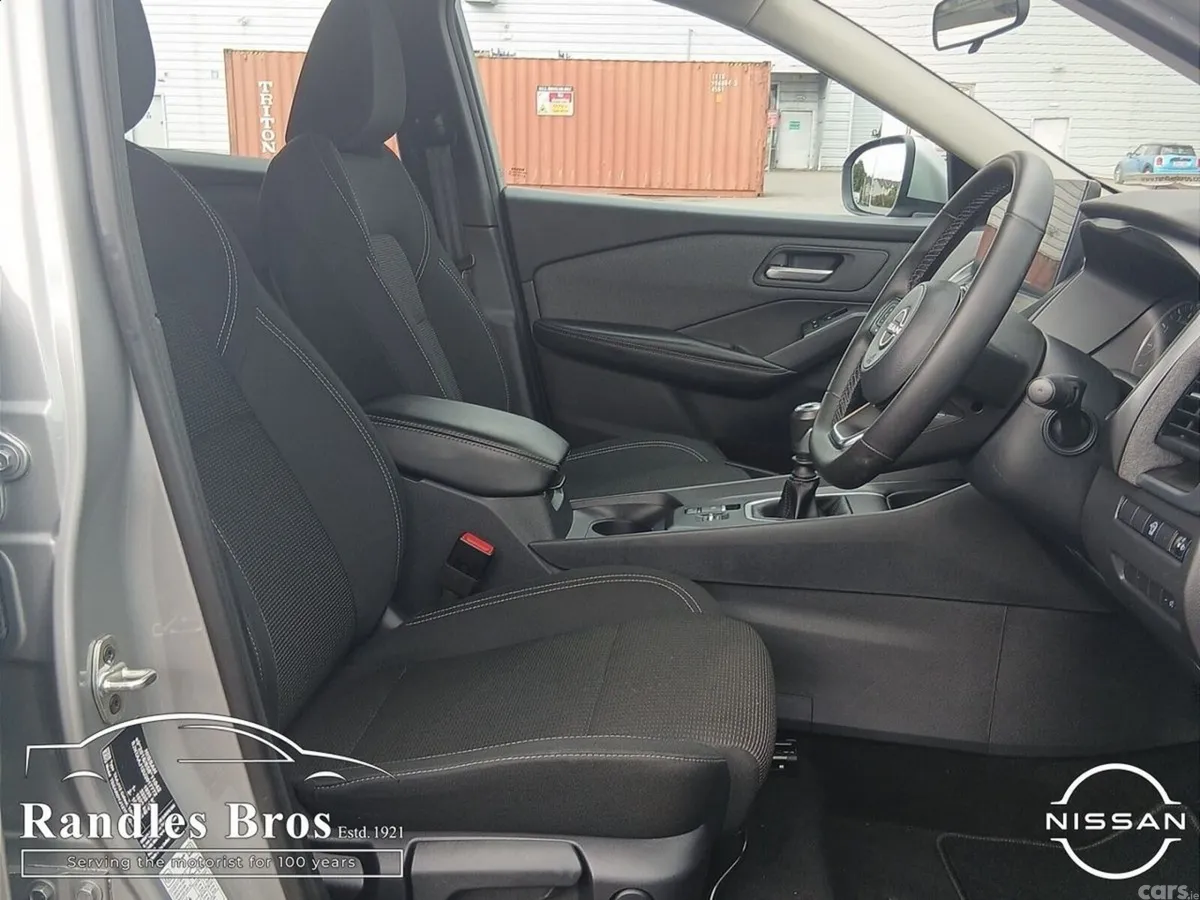 Nissan Qashqai MPV, Petrol, 2026, Grey