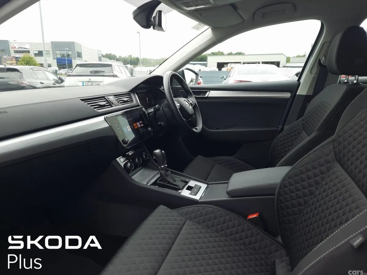 Skoda Superb Saloon, Diesel, 2024, Grey