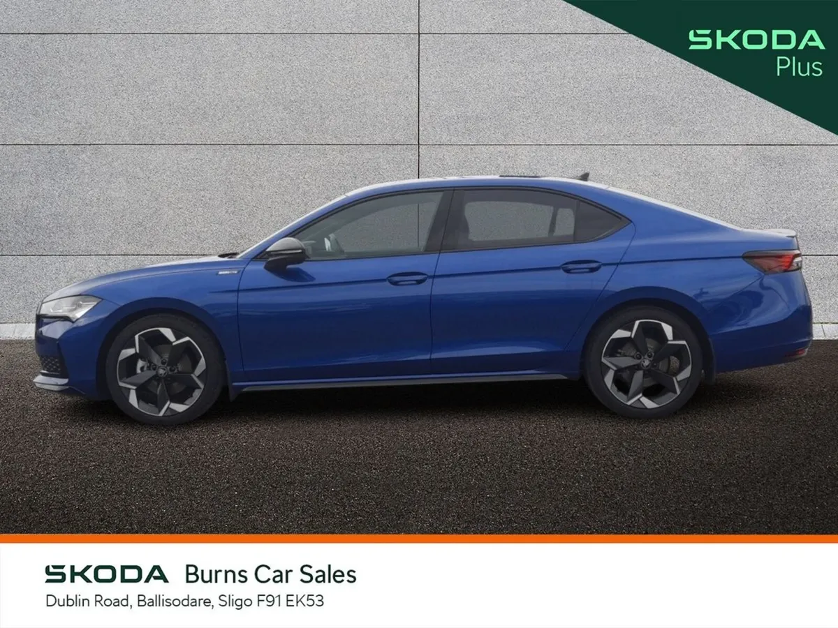 Skoda Superb Saloon, Diesel, 2026, Blue