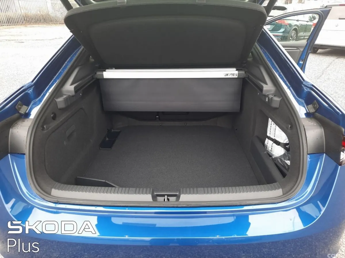 Skoda Superb Saloon, Diesel, 2026, Blue
