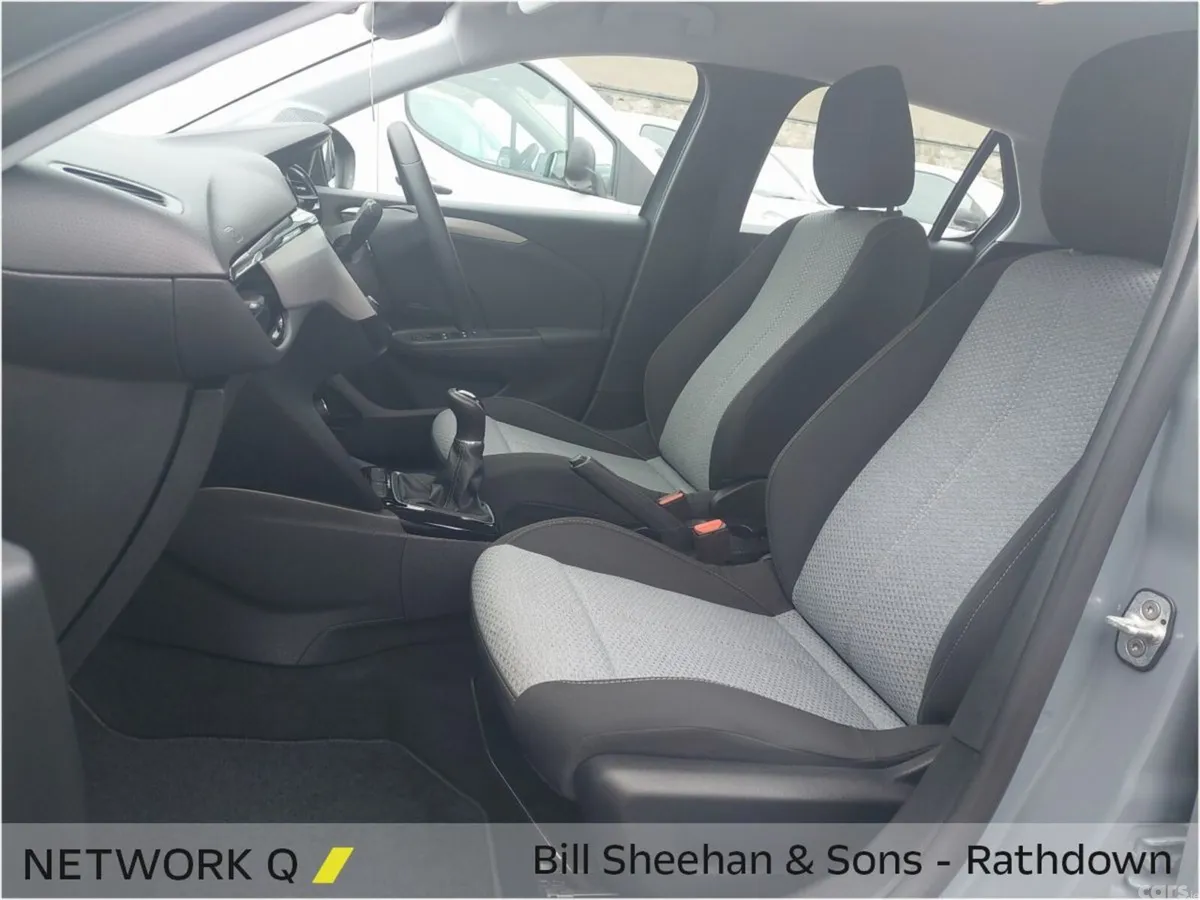 Opel Corsa Hatchback, Petrol, 2025, Grey