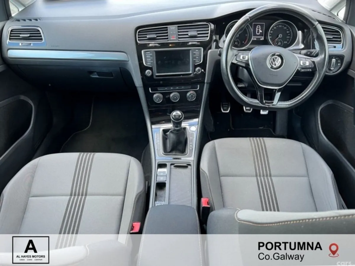 Volkswagen Golf Hatchback, Diesel, 2017, Grey