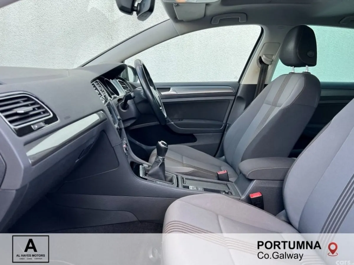 Volkswagen Golf Hatchback, Diesel, 2017, Grey