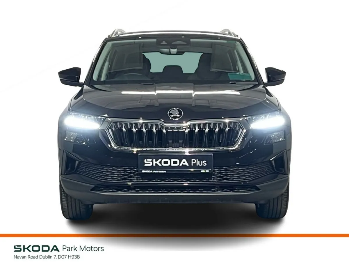 Skoda Karoq SUV, Petrol, 2026, Black