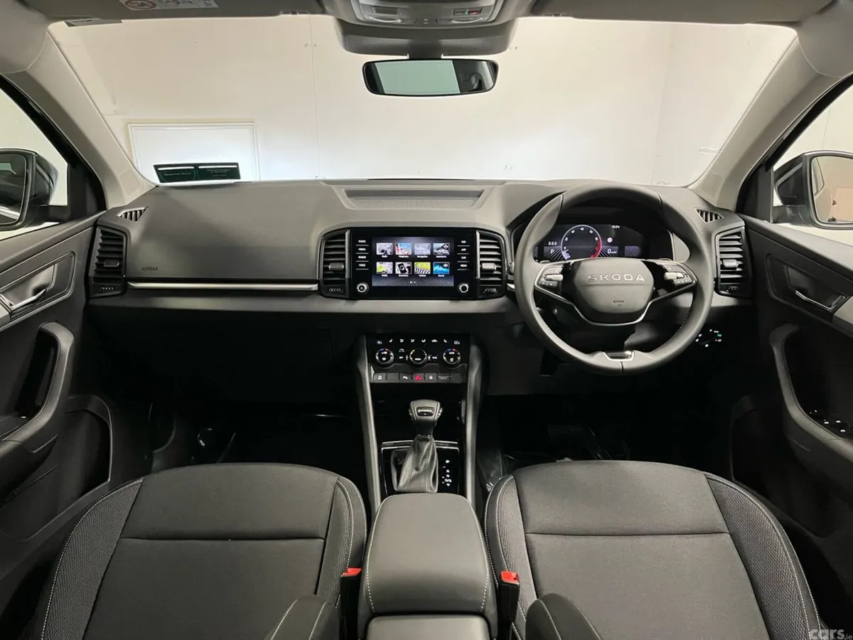 Skoda Karoq SUV, Petrol, 2026, Black