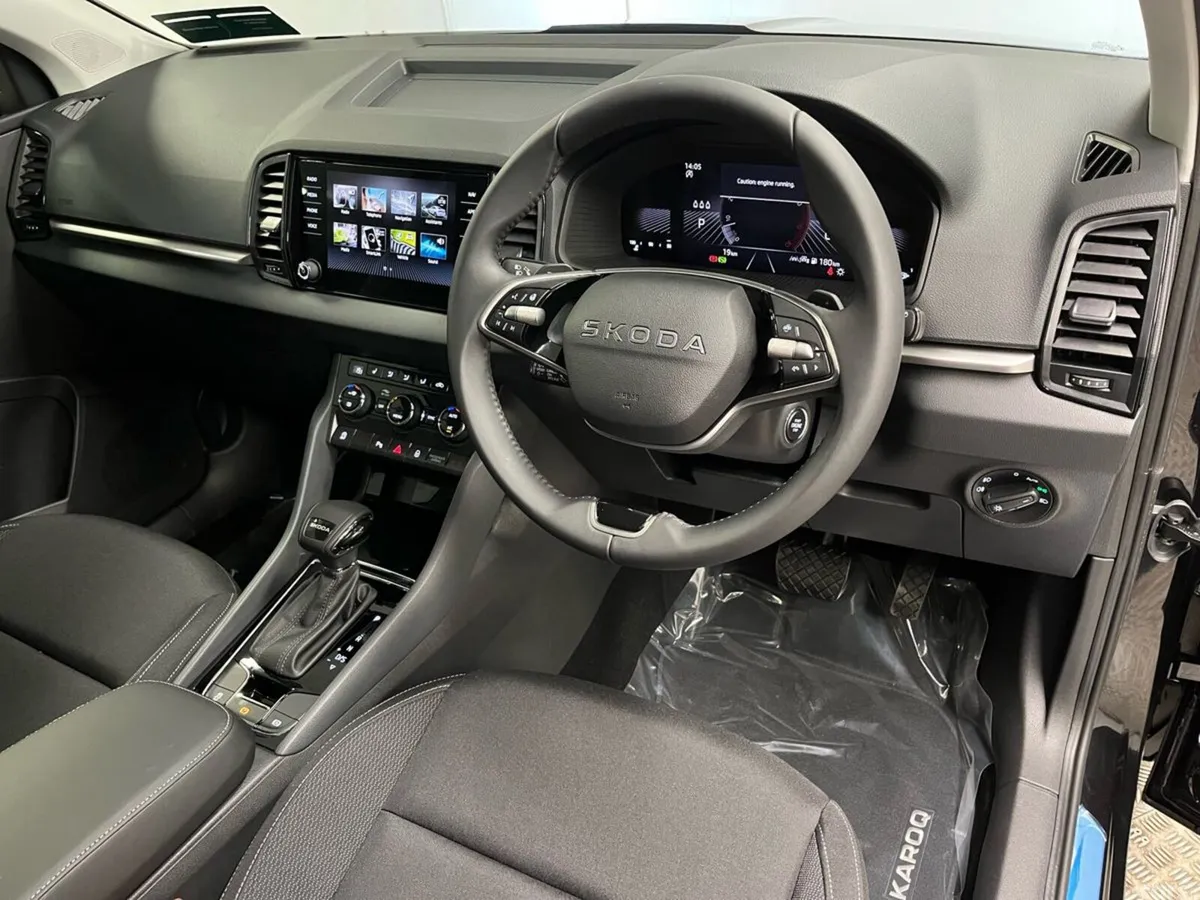 Skoda Karoq SUV, Petrol, 2026, Black