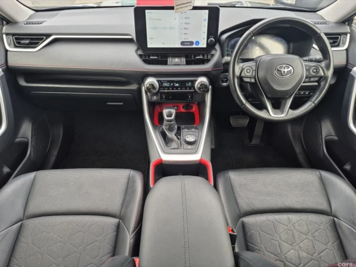 Toyota RAV4 SUV, Petrol Hybrid, 2023, Grey
