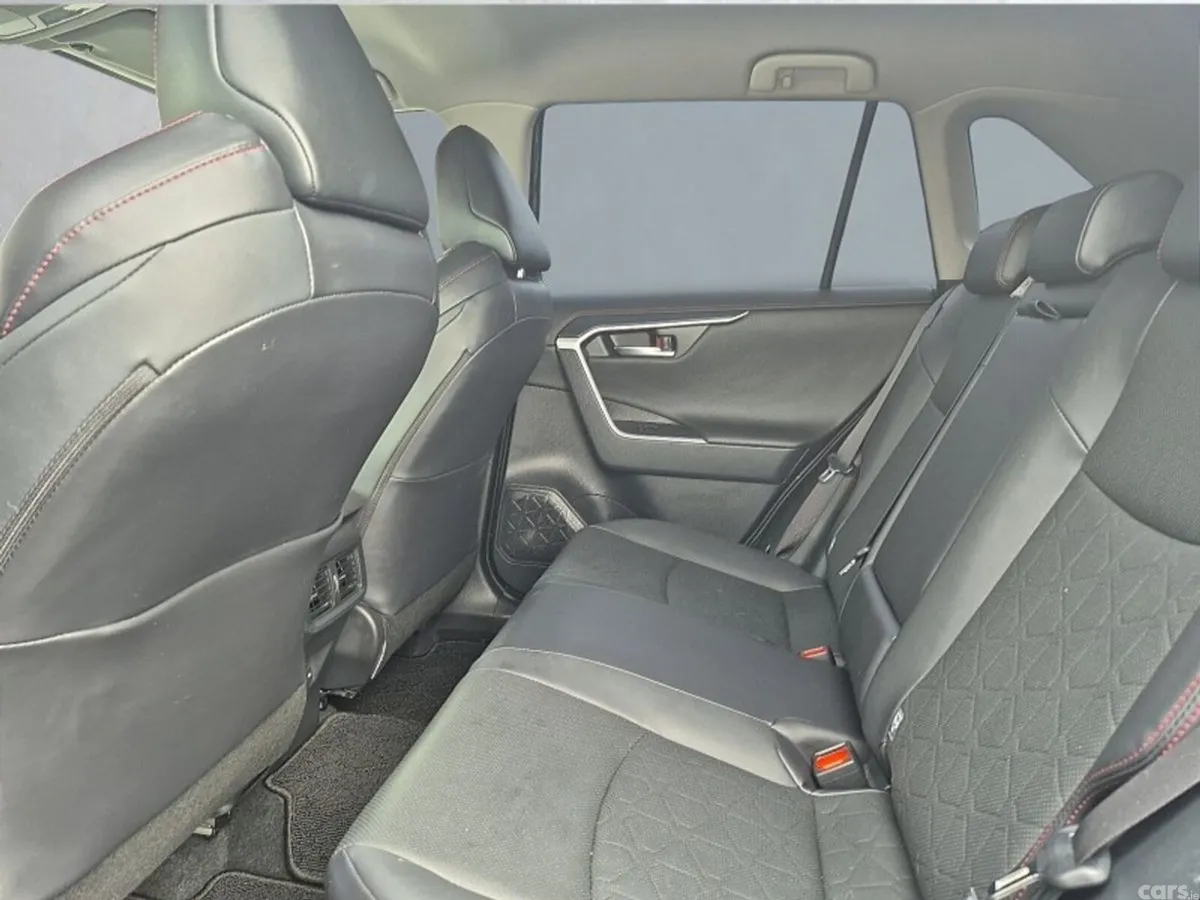 Toyota RAV4 SUV, Petrol Hybrid, 2023, Grey