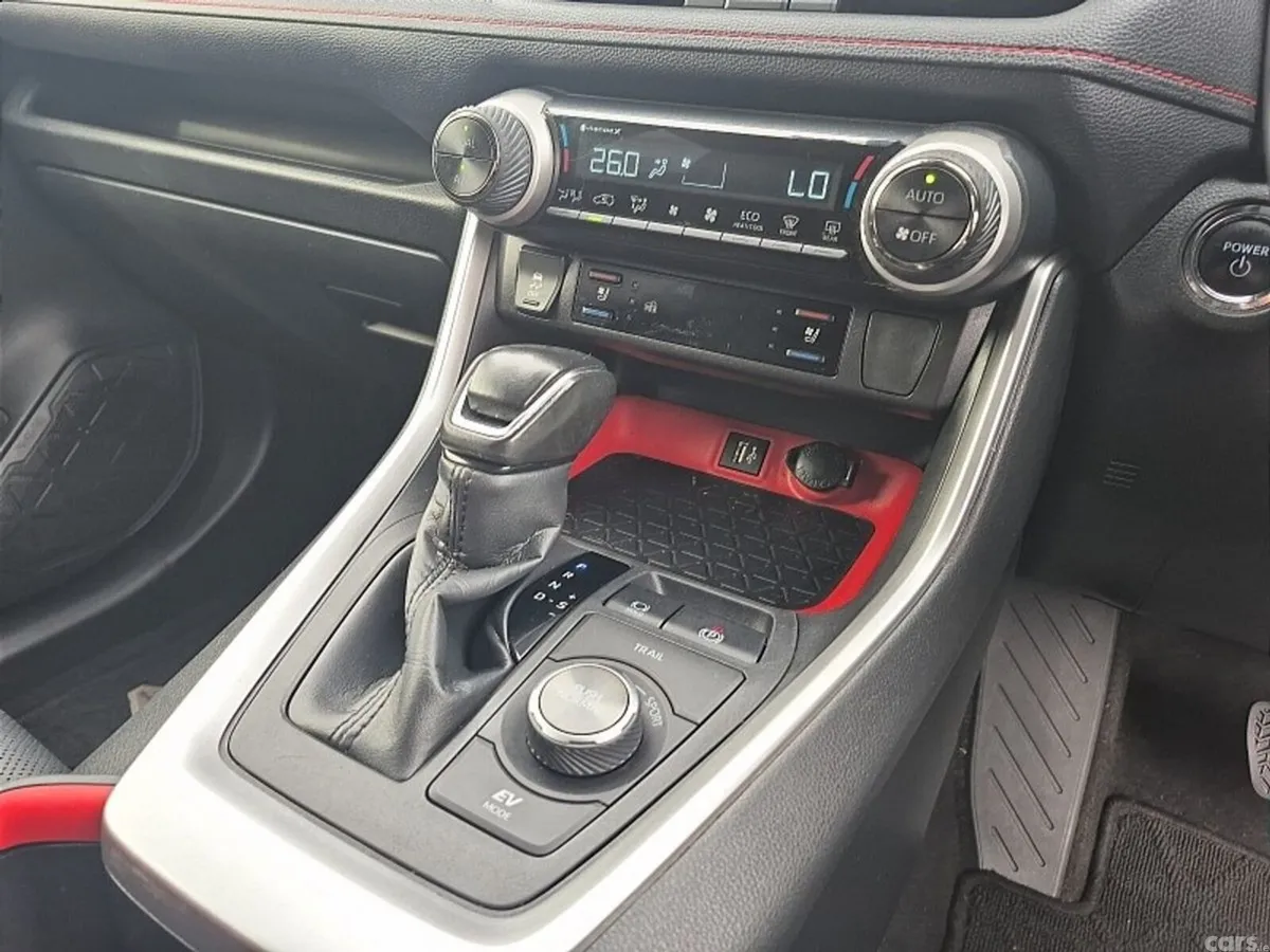 Toyota RAV4 SUV, Petrol Hybrid, 2023, Grey
