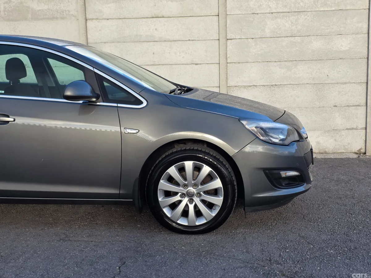 Opel Astra Saloon, Diesel, 2018, Grey