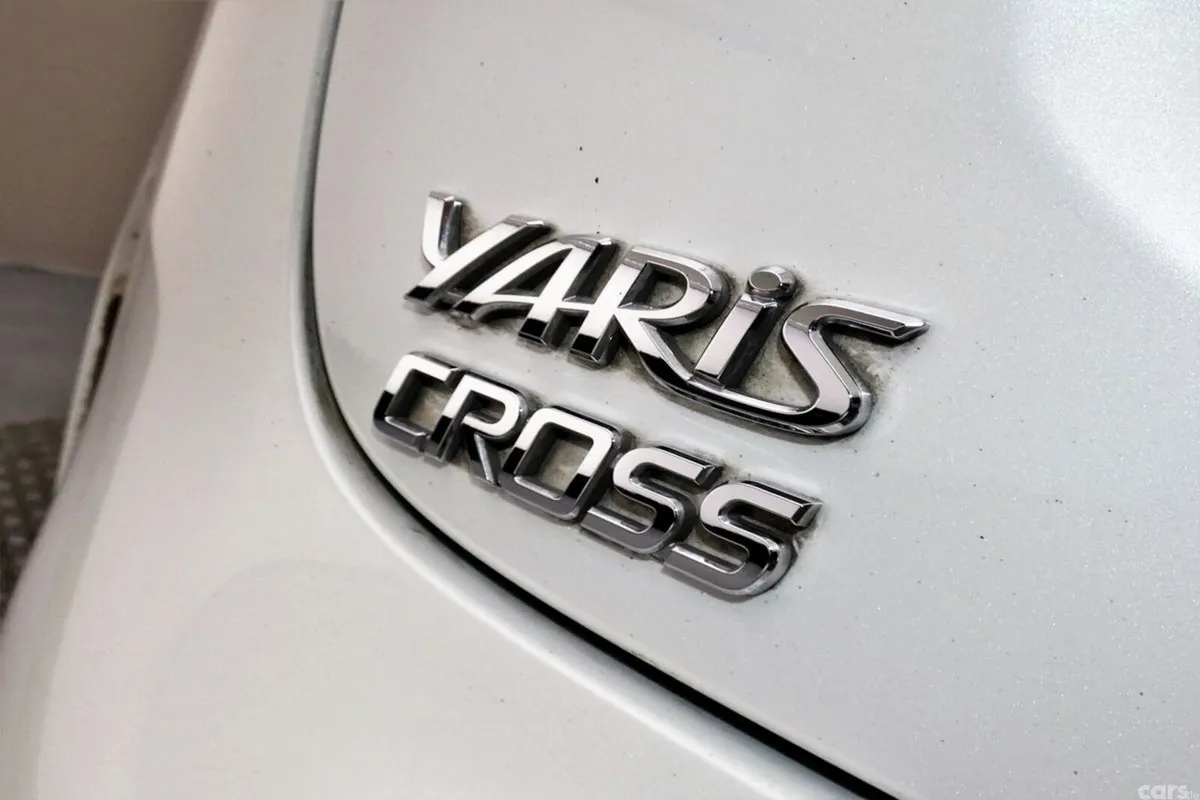 Toyota Yaris Cross SUV, Petrol Hybrid, 2022, White