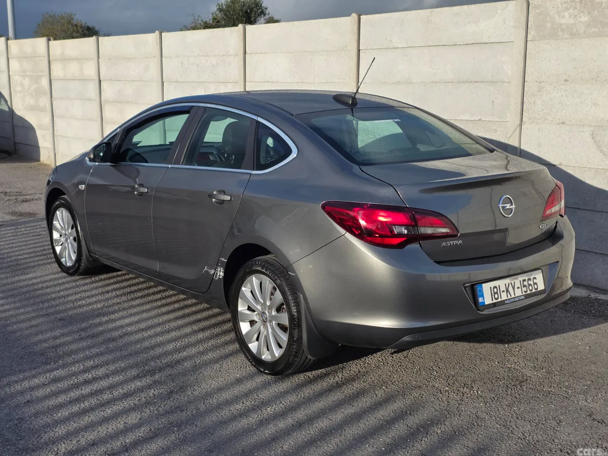 Opel Astra Saloon, Diesel, 2018, Grey