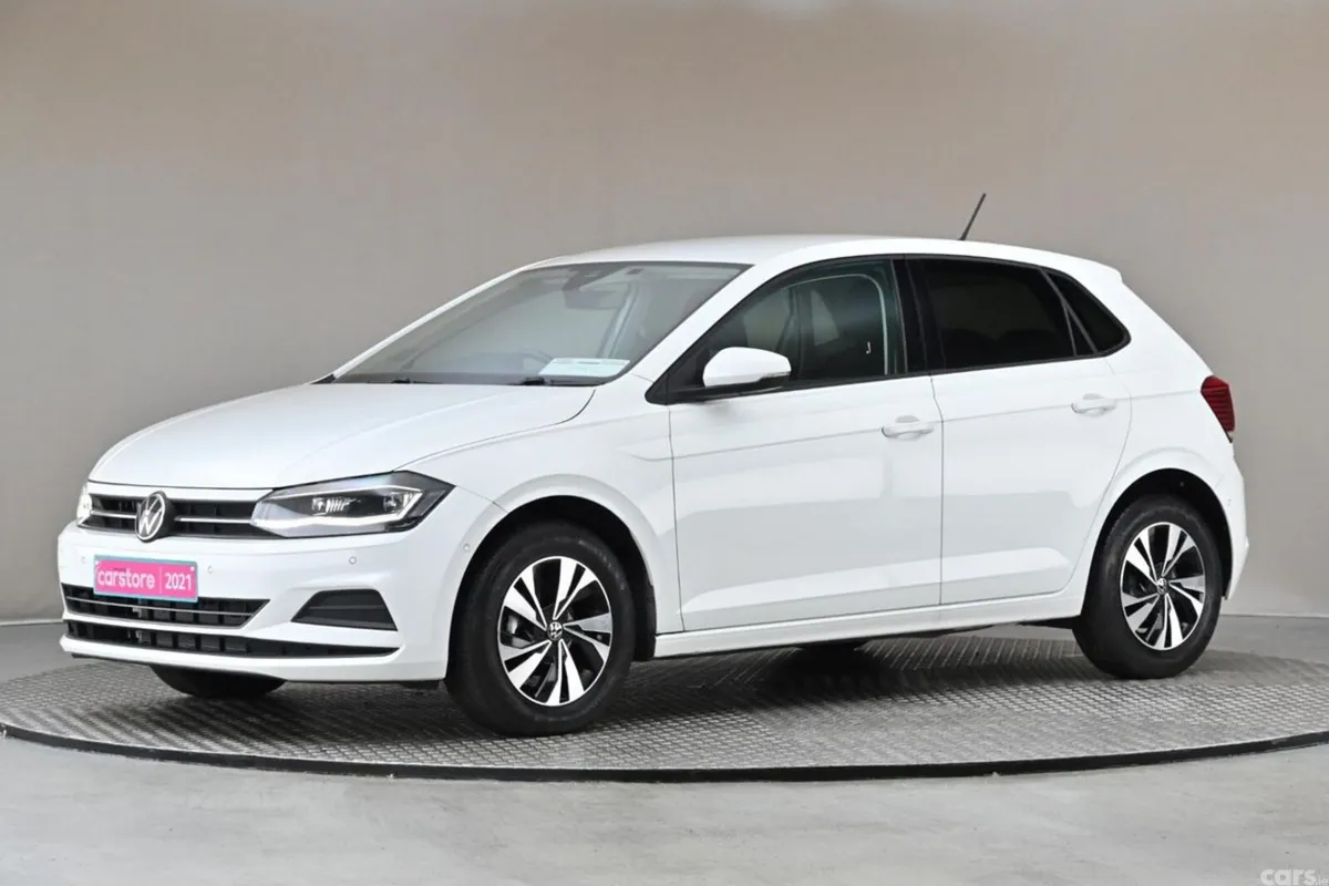 Volkswagen Polo Hatchback, Petrol, 2021, White