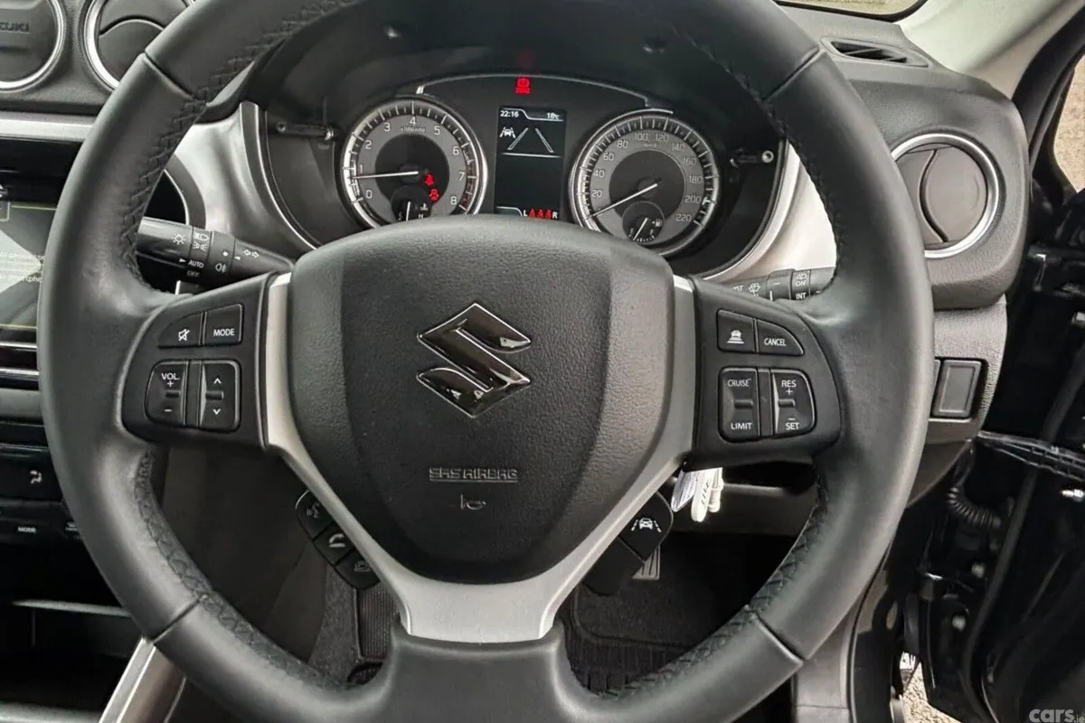Suzuki Vitara SUV, Petrol, 2023, Black