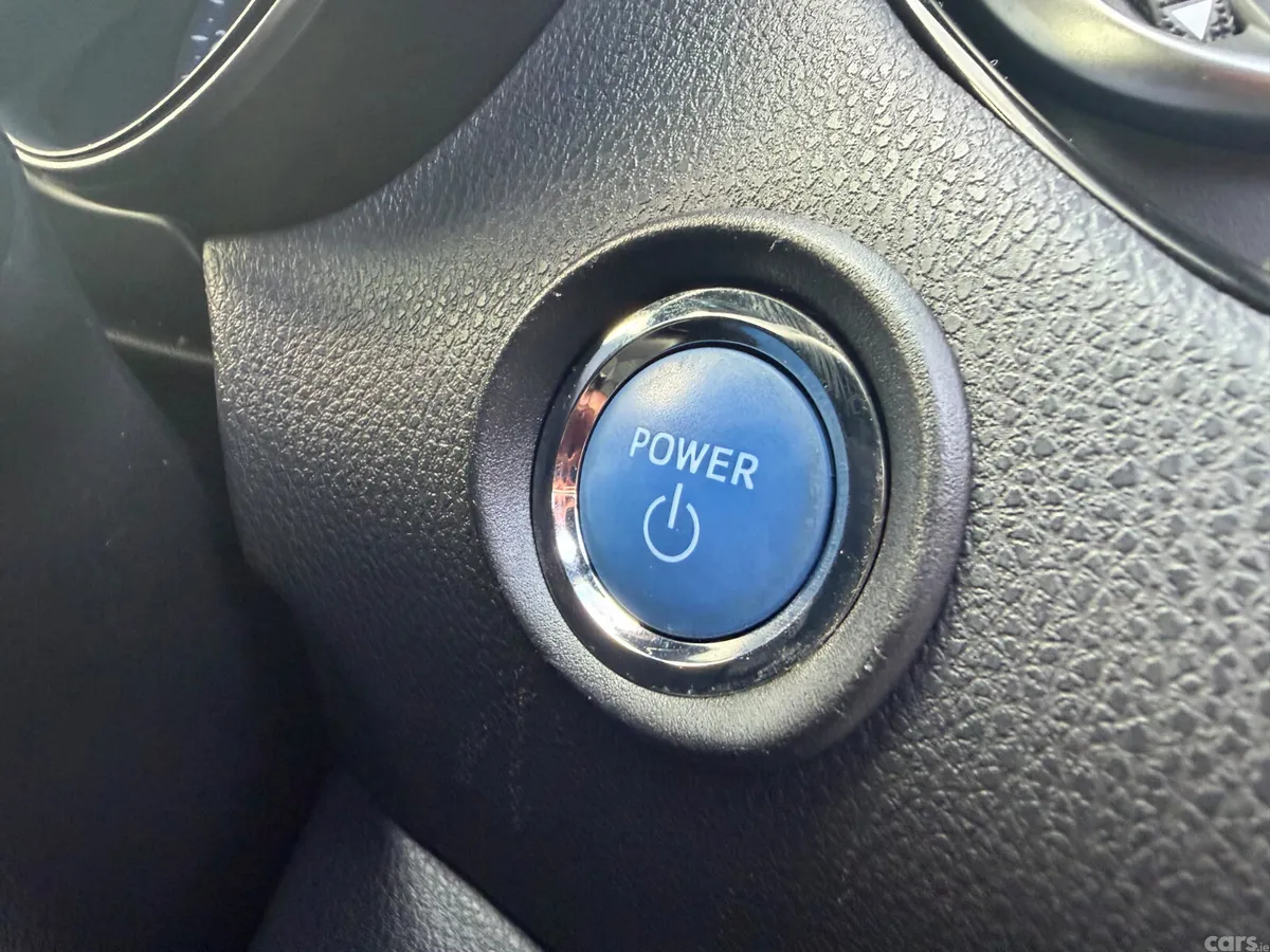 Toyota C-HR SUV, Petrol Hybrid, 2019, White