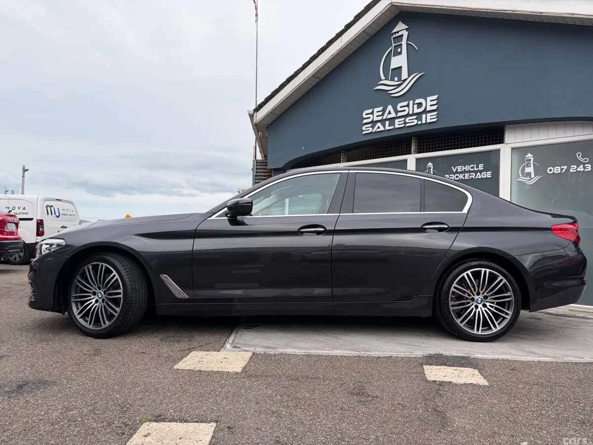 BMW 5-Series Saloon, Diesel, 2017, Grey