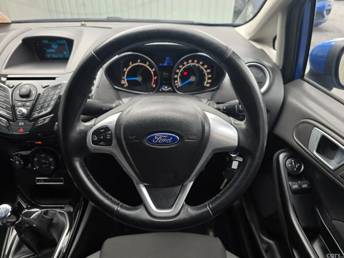 Ford Fiesta Hatchback, Petrol, 2013, Blue